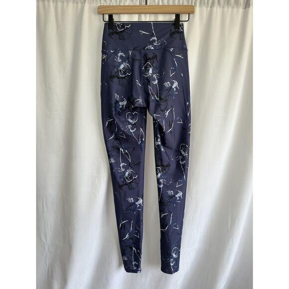 Fabletics Define Powerhold High Waisted Leggings Versilia Print Floral Size XS - Picture 5 of 9